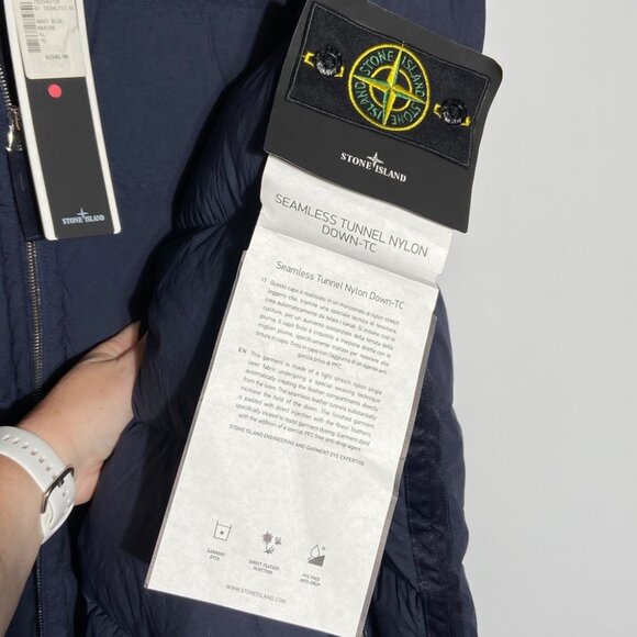 NWT Stone Island Seamless Tunnel Down-TC hooded jacket in Navy size XL - Picture 6 of 16